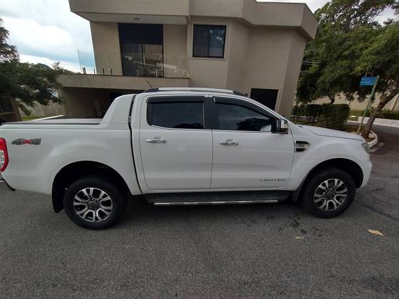 FORD RANGER 3.2 LIMITED 4X4 CD 20V DIESEL 4P AUTOMÁTICO